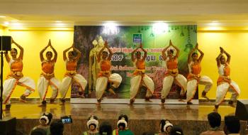 Kalaisangamam Malaysia 2018- Batu Caves Performance 