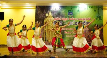 Kalaisangamam Malaysia 2018- Batu Caves Performance 