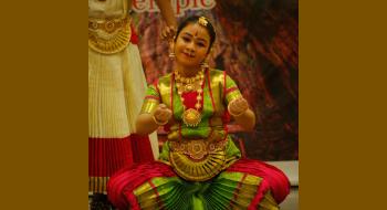 Kalaisangamam Malaysia 2018- Batu Caves Performance 