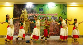 Kalaisangamam Malaysia 2018- Batu Caves Performance 