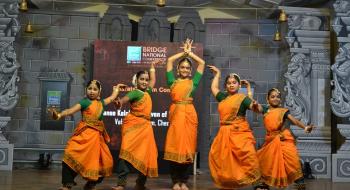 Performance of Vanee Kalalaya Heaven of  Fine Arts 