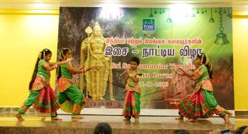 Kalaisangamam Malaysia 2018- Batu Caves Performance 