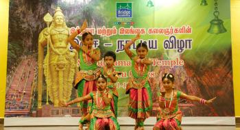 Kalaisangamam Malaysia 2018- Batu Caves Performance 