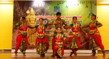 Kalaisangamam Malaysia 2018- Batu Caves Performance 